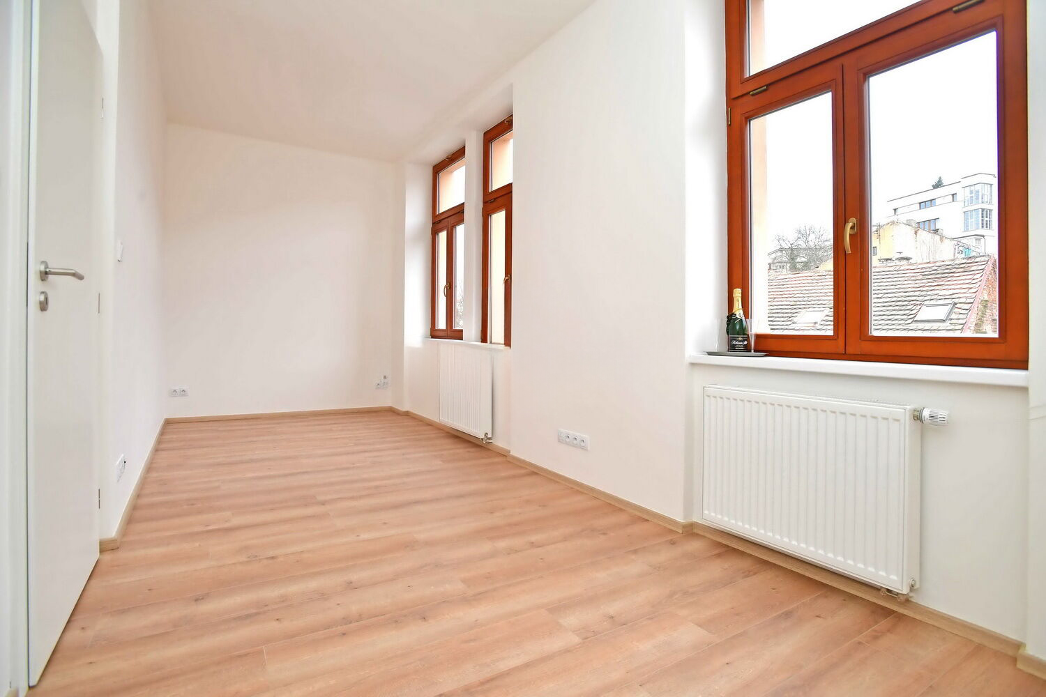 i3listing_image67449d448e4482.81303982