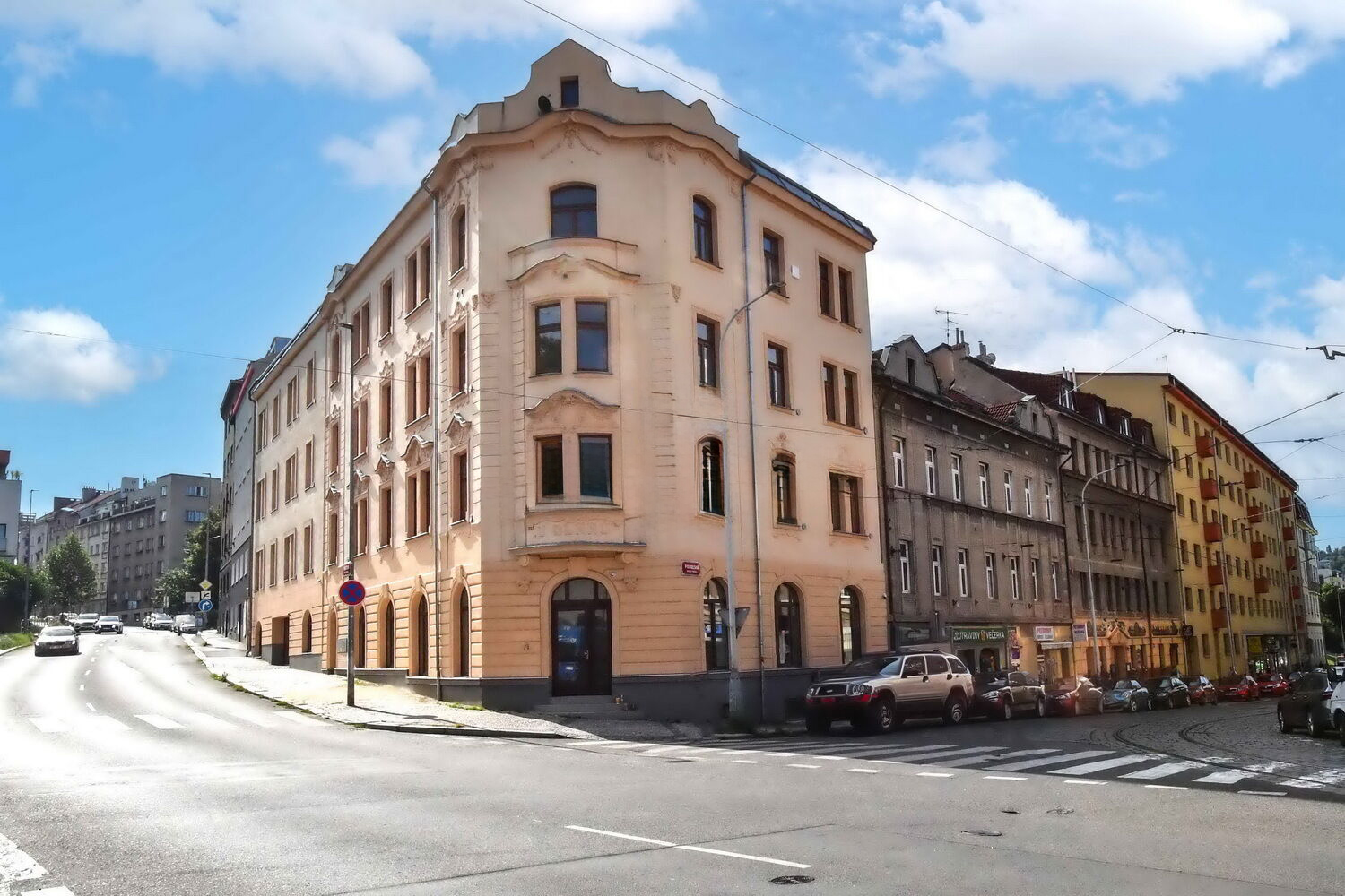 i3listing_image67449d86f0fc80.94235094